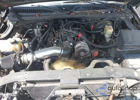 2001 Chevrolet Silverado 1500 Lt from USA, damaged, VIN 2GCEK19T811154366